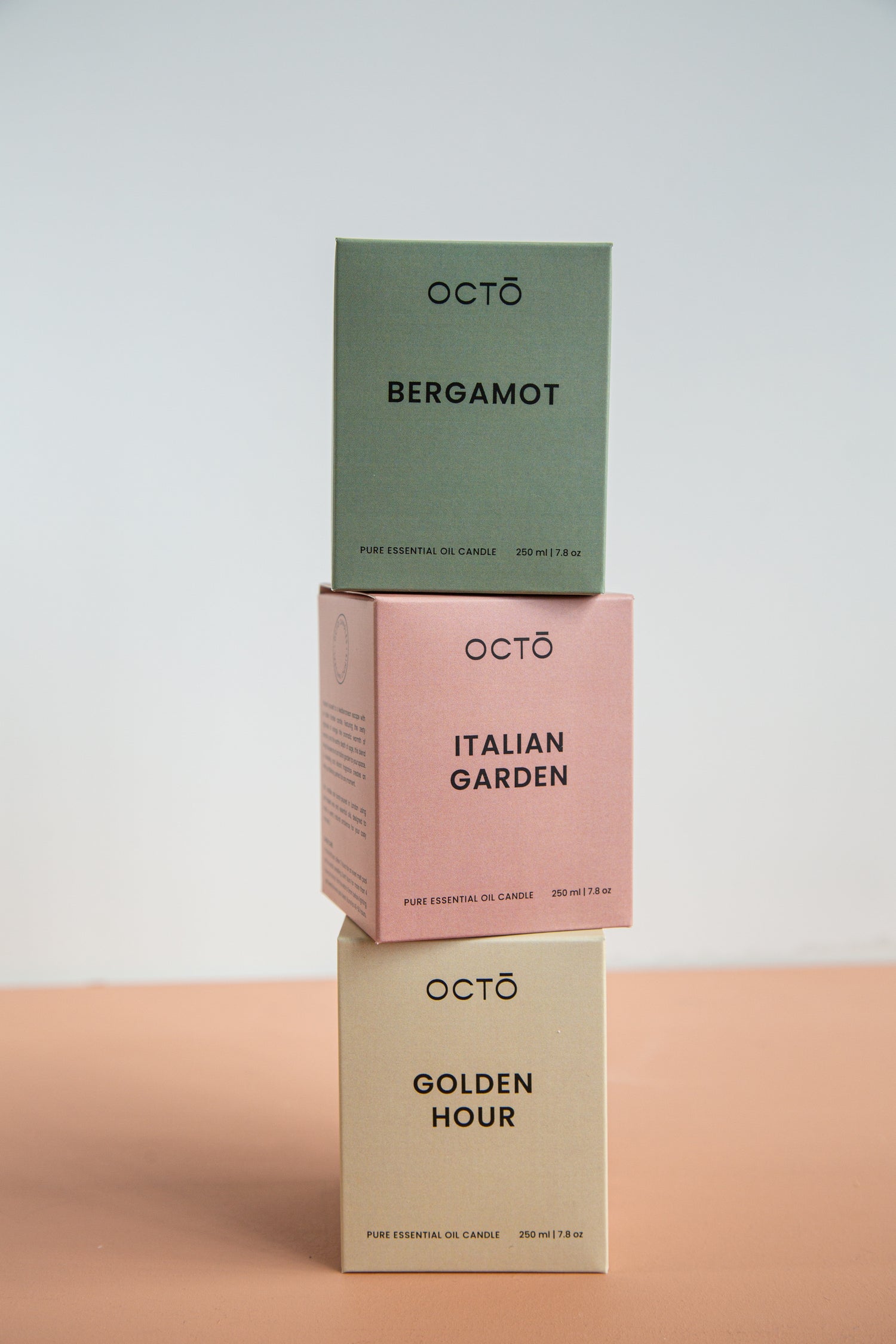 Golden Hour (Mandarine + Patchouli + Ylang Ylang) | Bernsteinfarbene Kerze im Glas