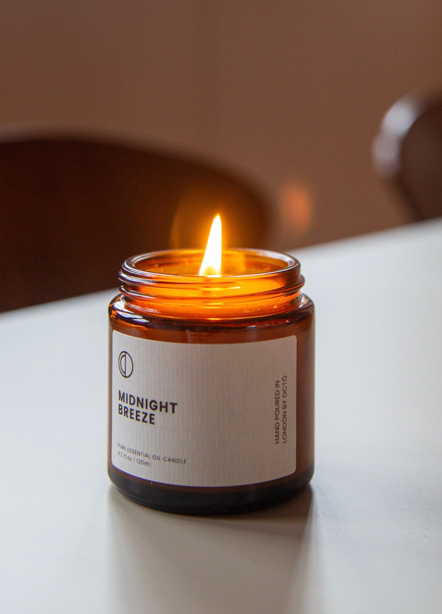 Mitternachtsbrise (Geranie + Patchouli) | Bernsteinfarbene Kerze im Glas