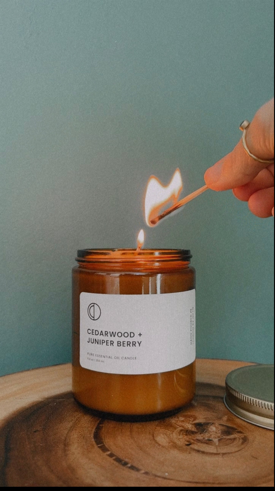 Zeder + Wacholder | Bernsteinfarbene Kerze im Glas