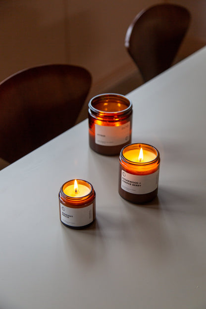 Midnight Breeze (Geranium + Patchouli) | Bougie Pot Ambré