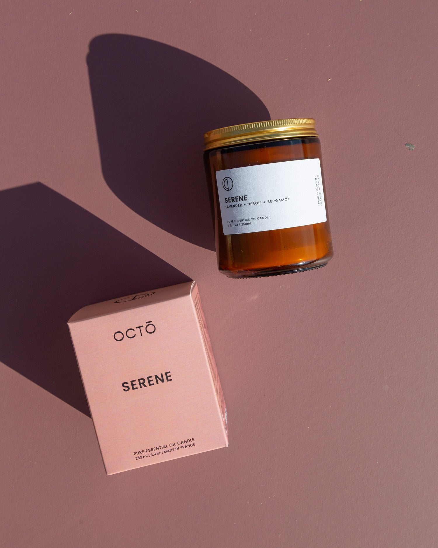 Serene (Lavendel + Bergamotte + Neroli) | Duftkerze im bernsteinfarbenen Glas