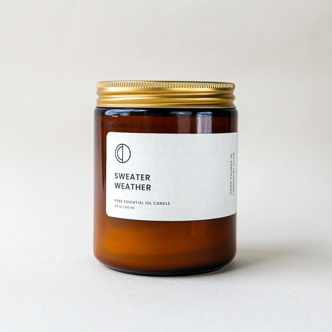 Sweater Weather (Pin + Sapin + Clou de girofle) | Bougie en pot ambré
