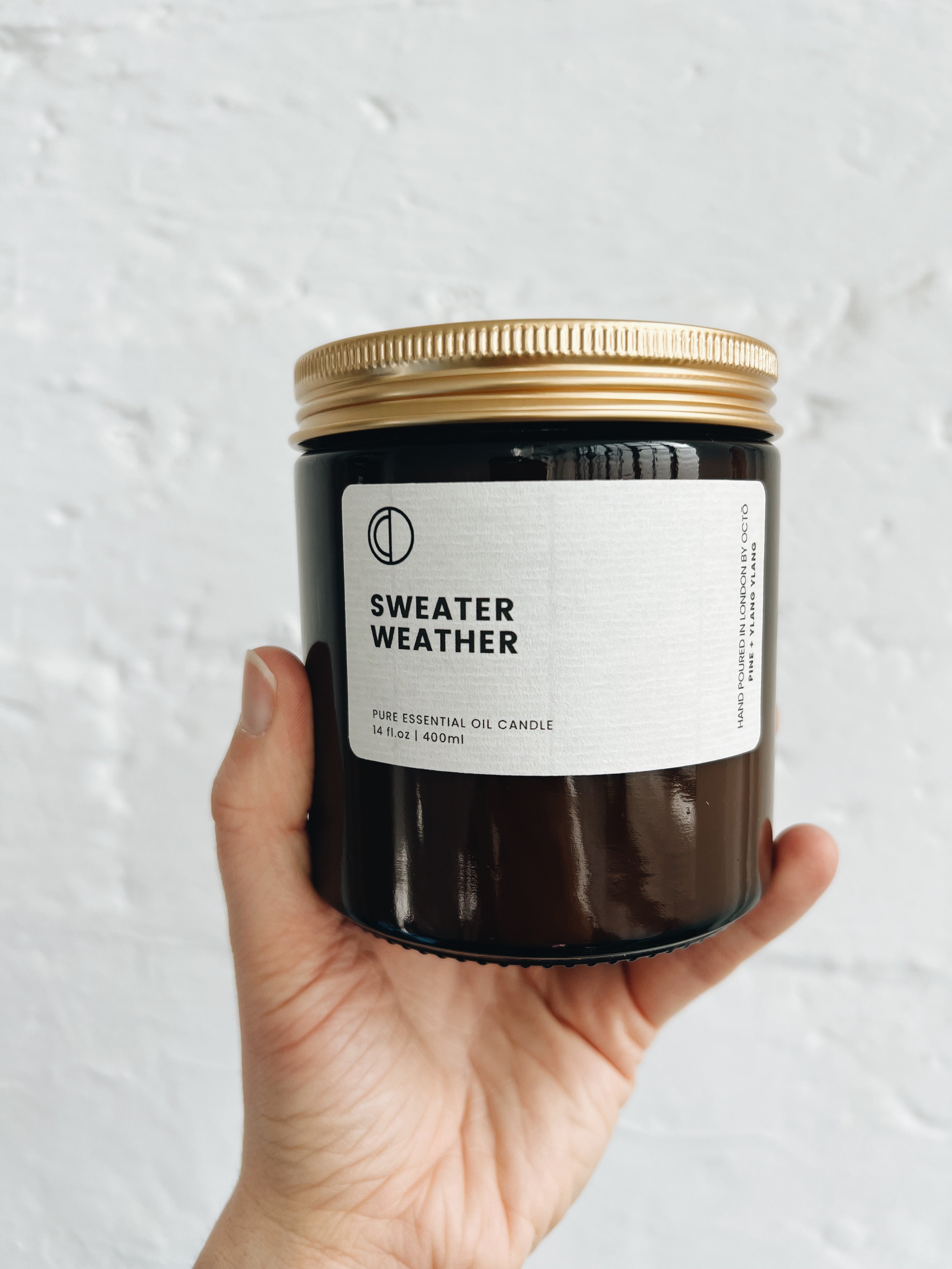 Sweater Weather (Pin + Sapin + Clou de girofle) | Bougie en pot ambré