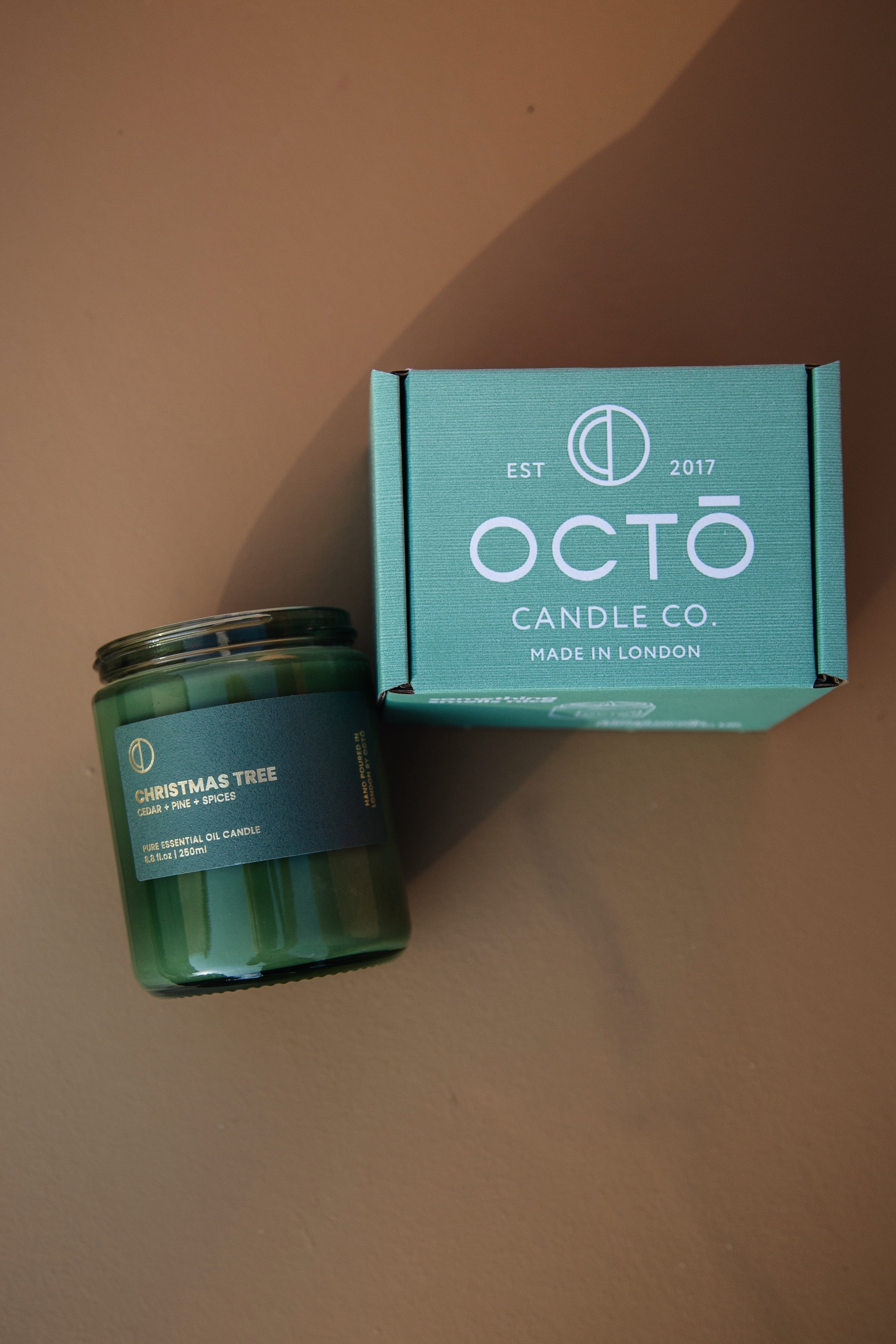 Weihnachtsbaum (Zeder + Kiefer + Gewürze) | Grüne Kerze im Glas 